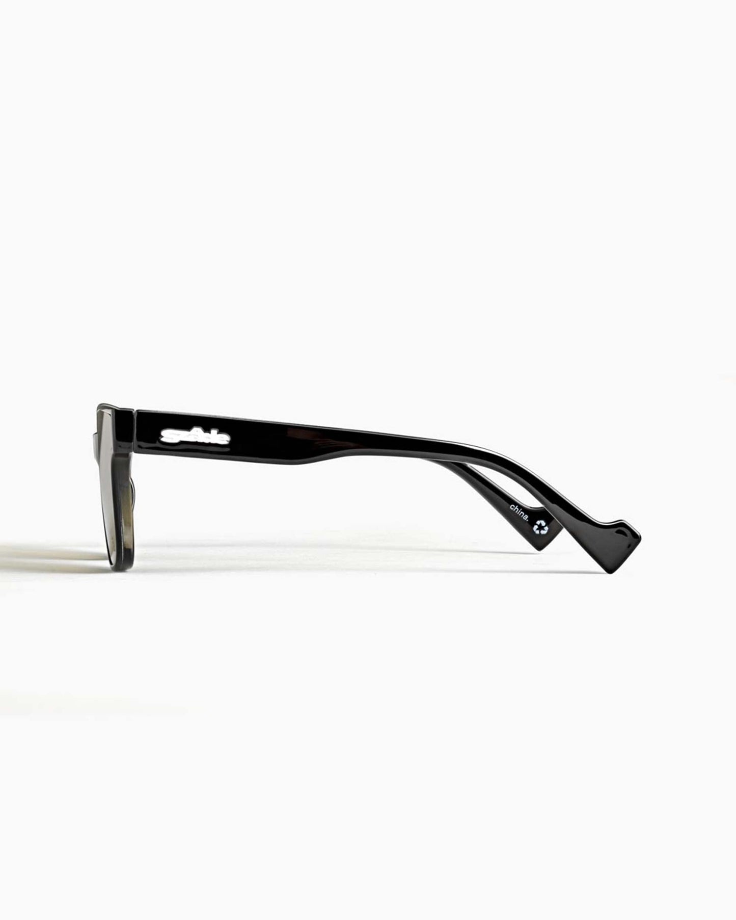 ellis ; elysium black - szade japan