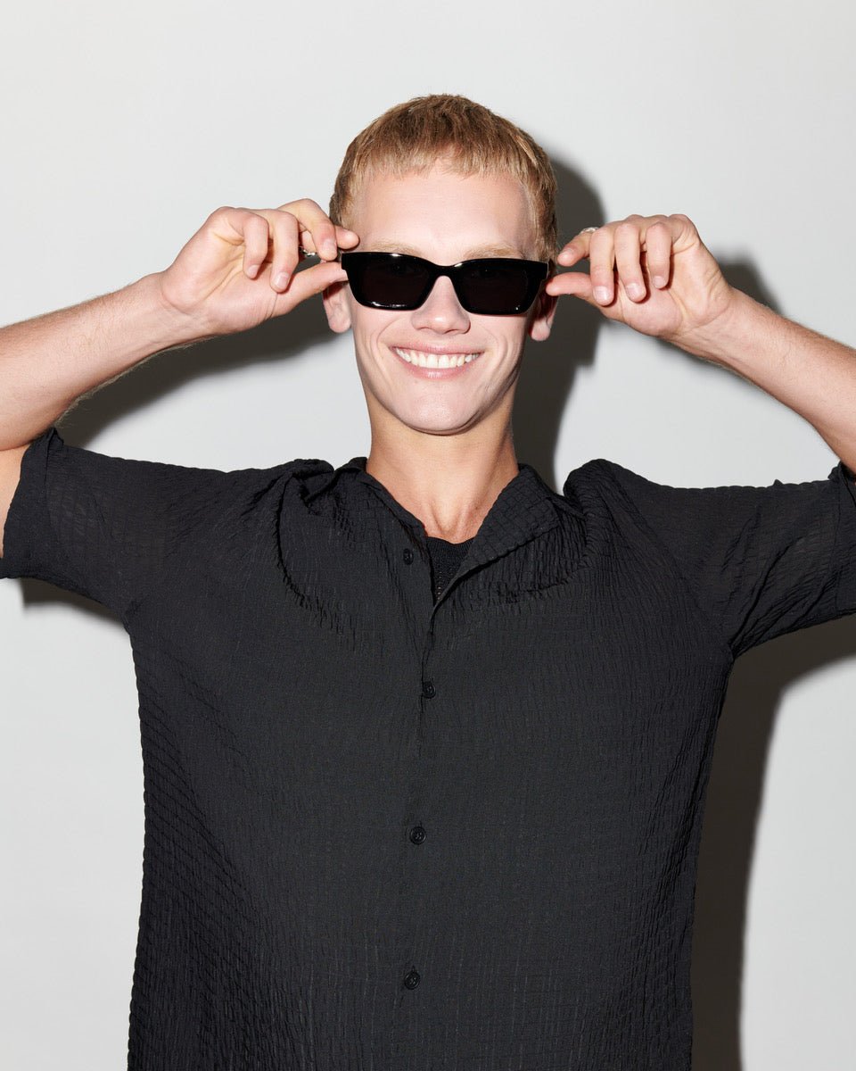 west end ; black ink