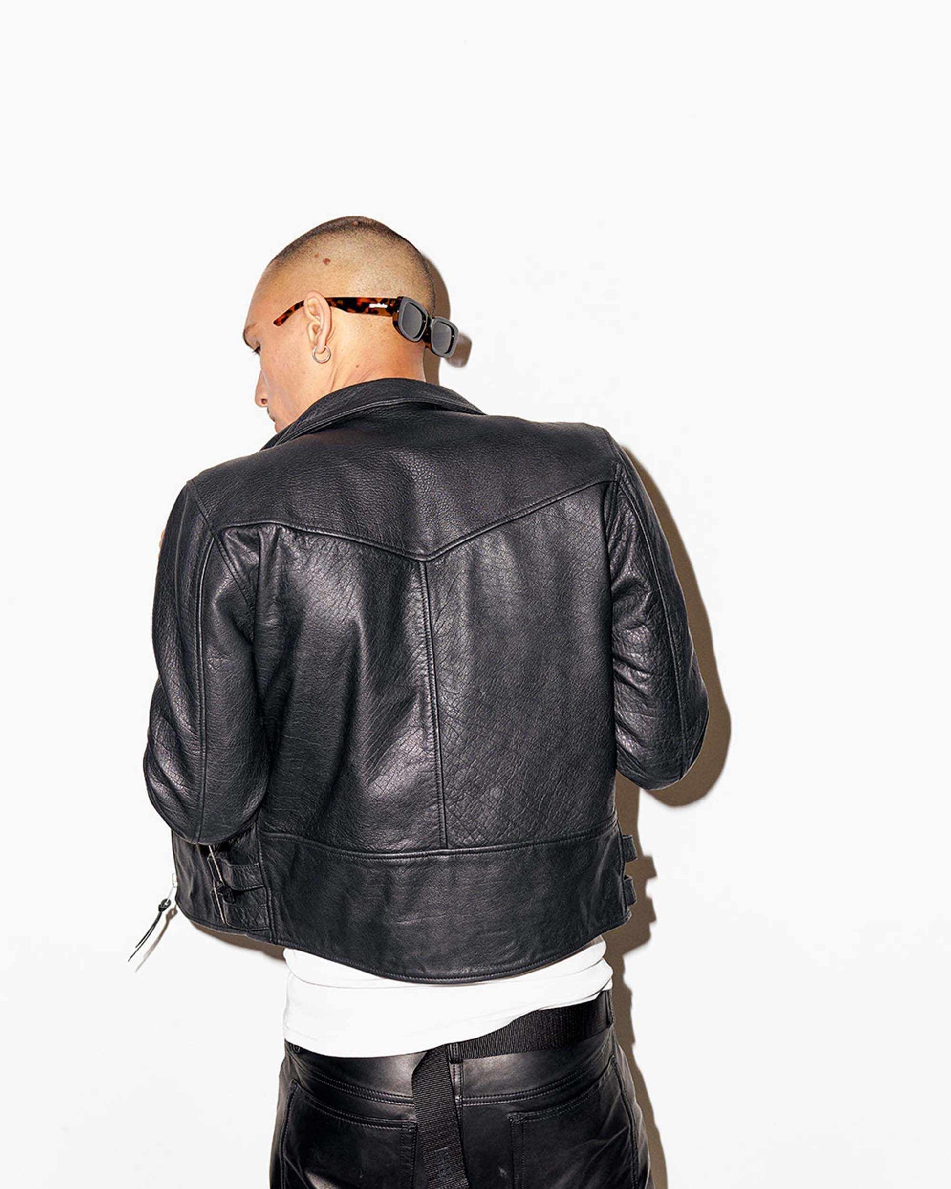 dollin ; elysium black - szade japan